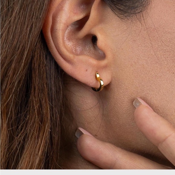 Kate Spade Sterling Silver Heart Huggie Earrings, 18K Gold Heart Earrings - Picture 5 of 6